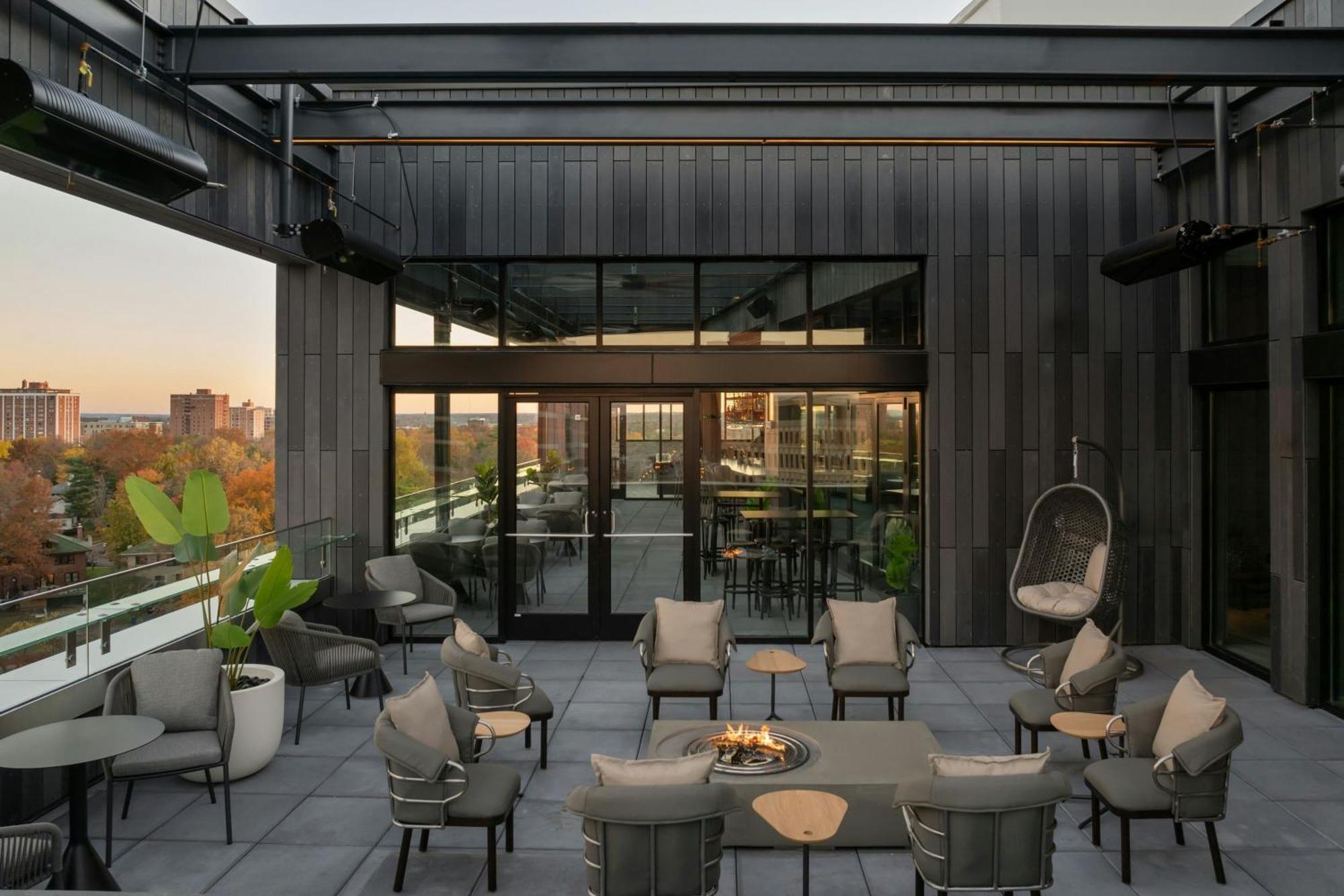 Ac Hotel By Marriott St. Louis เคลย์ตัน ภายนอก รูปภาพ